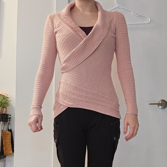 3/15$ light pink winter sweater - Picture 2 of 7